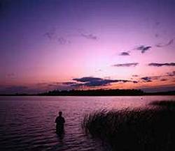 MUSKIE FISHING GETAWAY